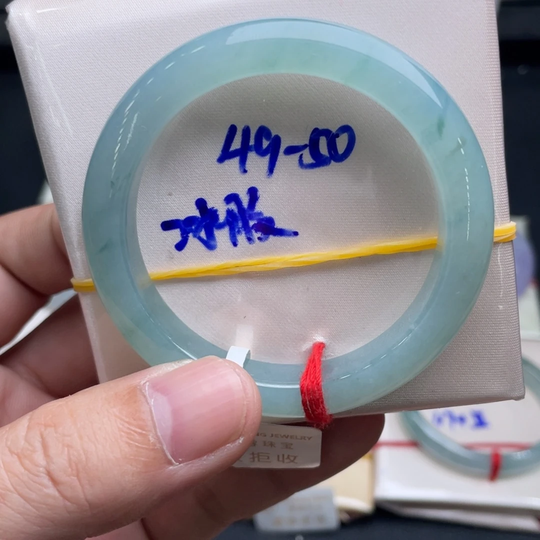 翡翠未镶嵌手镯翡翠手镯75