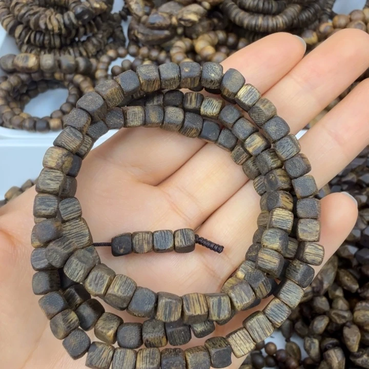 沉香手串若*沉香绿奇楠随型方糖沉水多圈20
