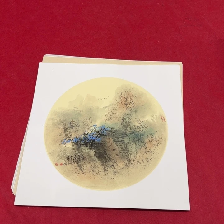 国画花鸟等图案为一体而