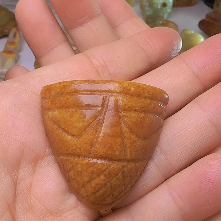 和田玉吊坠(不含链)未镶嵌