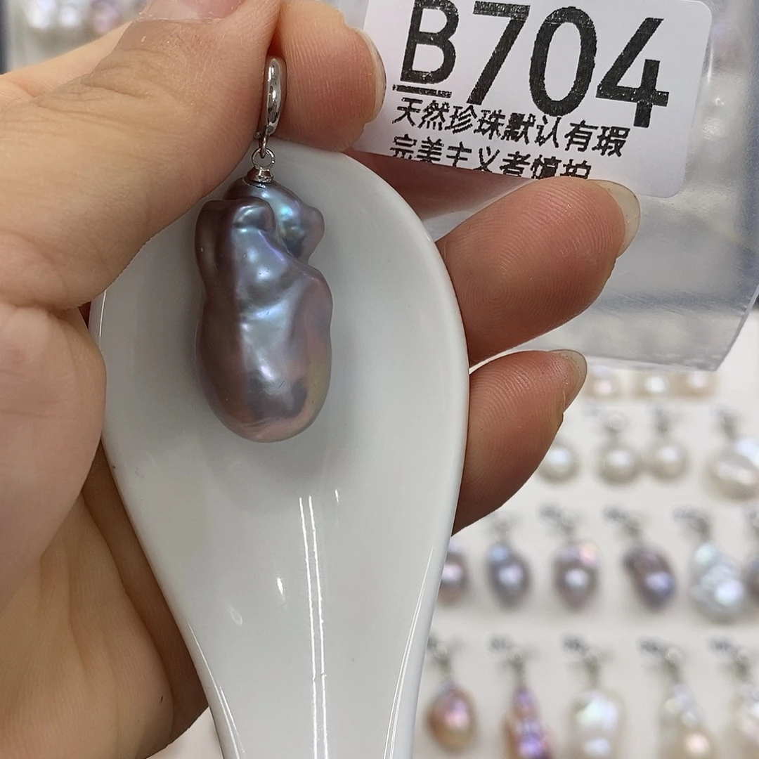 淡水珍珠未镶嵌颈饰槿*