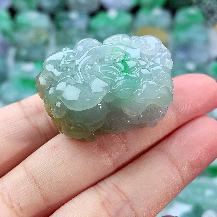 颈饰未镶嵌翡翠O*李翡翠