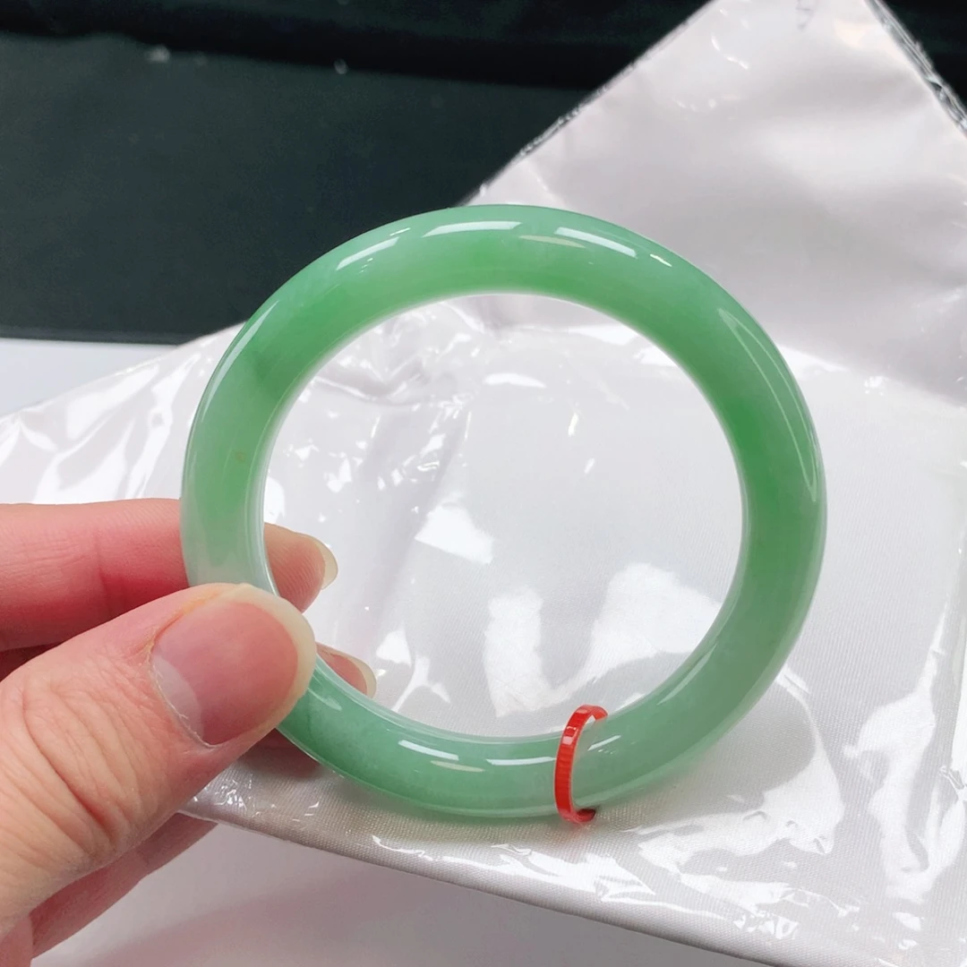 未镶嵌手镯翡翠703