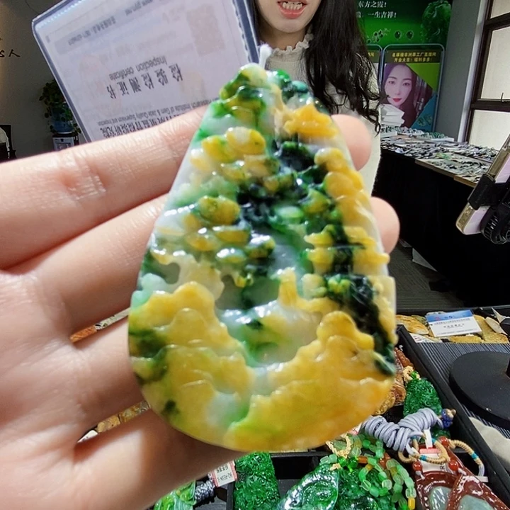 颈饰未镶嵌翡翠翡翠