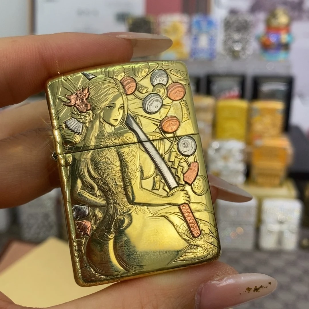 一****镜面英皇黄铜盔甲刀女单机