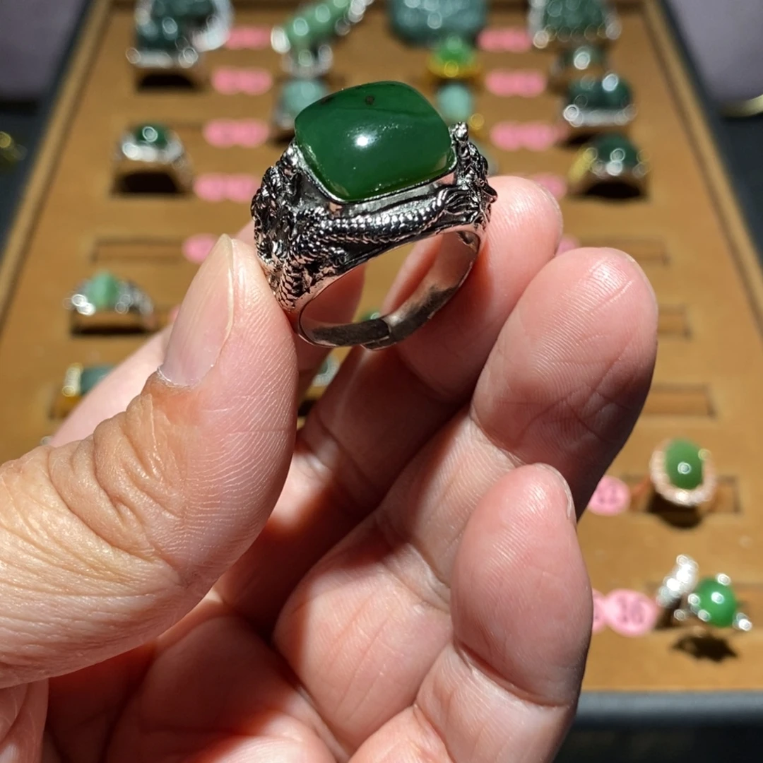 和田玉未镶嵌戒指