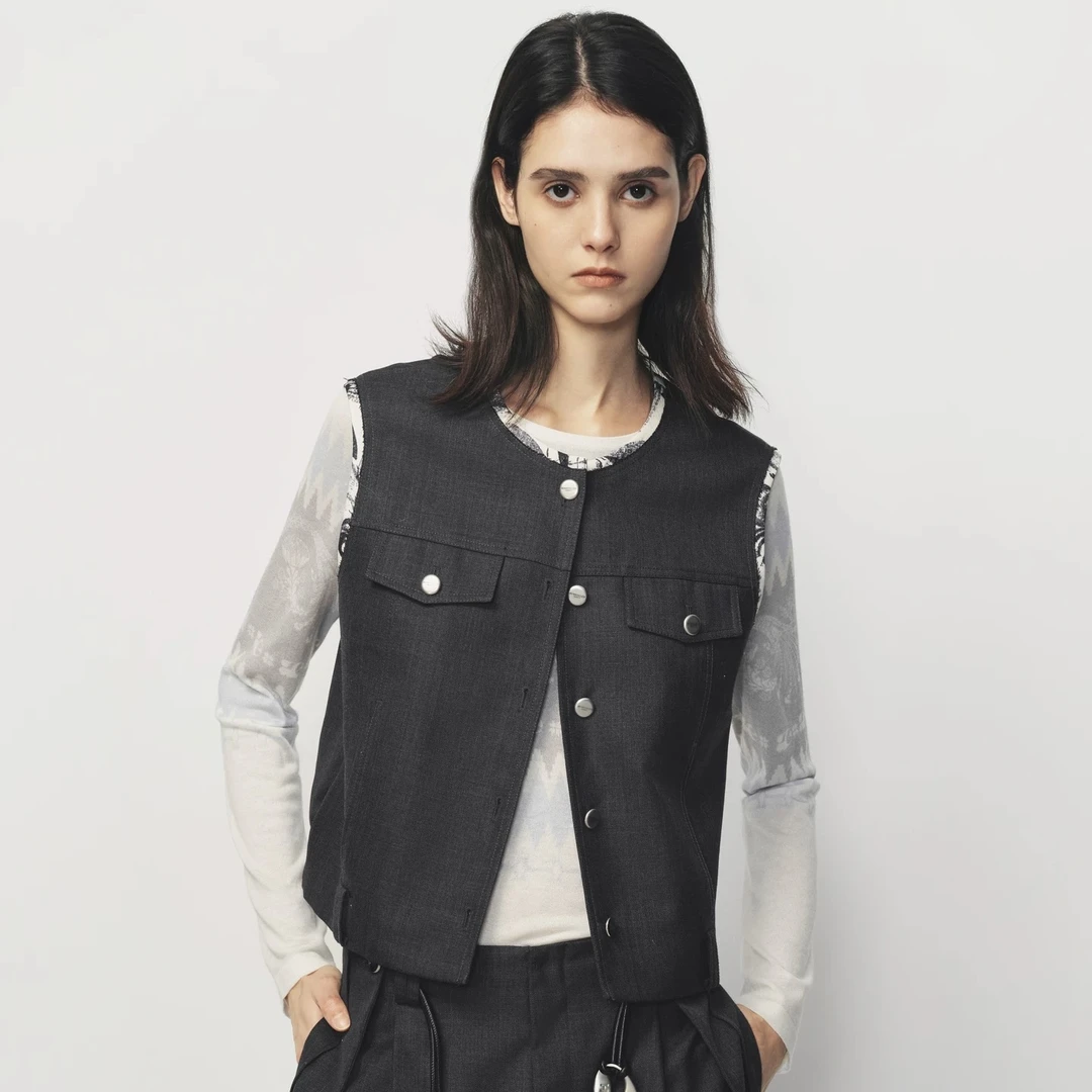 AVVENN 拼接出芽细节宽松羊毛混纺宽松马甲———黑鸭子