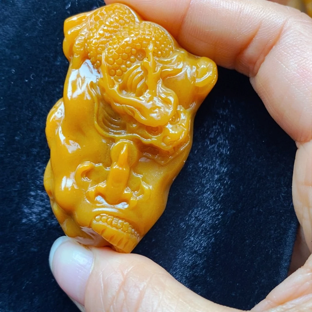 未镶嵌石英质玉（黄龙玉）吊坠(不含链)