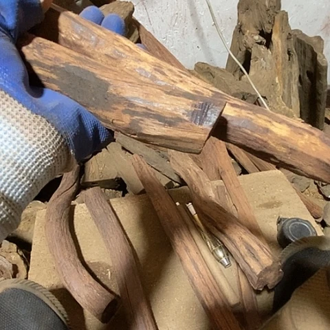 降真香手串吃****！你们在哪里呢啊我想去
