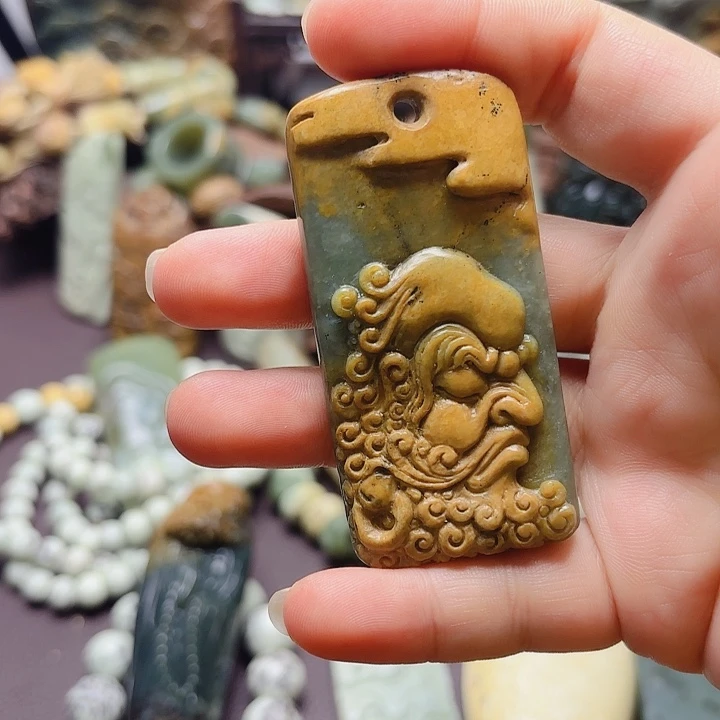 岫岩河磨玉（透闪石质玉）未镶嵌挂件