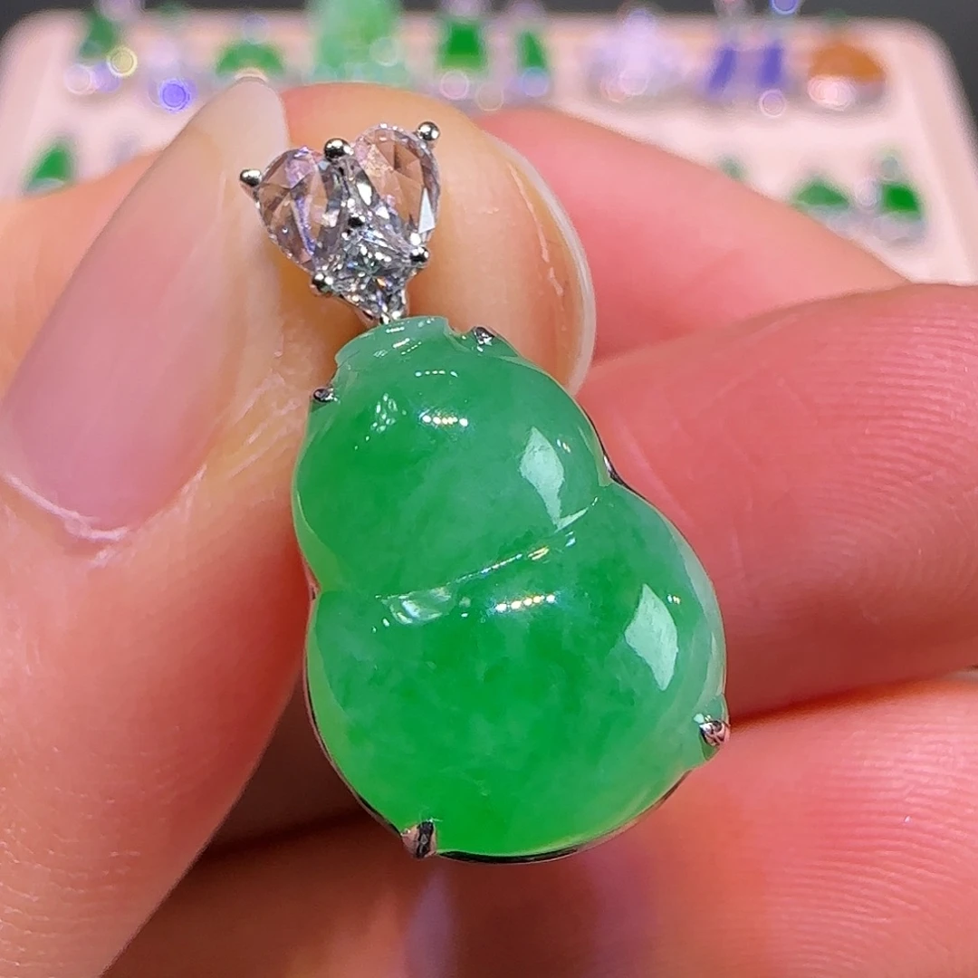 翡翠18K金镶嵌吊坠(不含链)