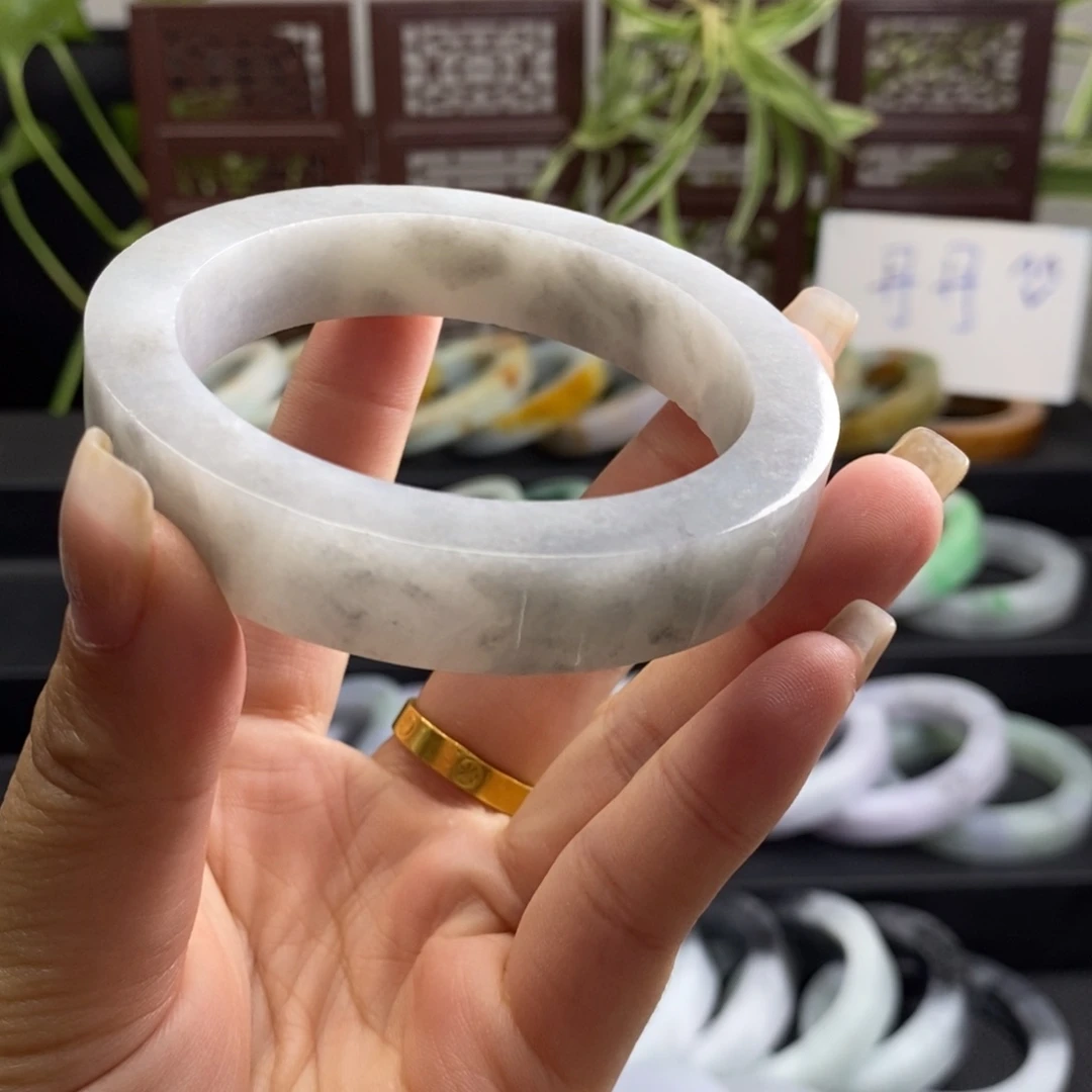 定制翡翠未镶嵌天然翡翠