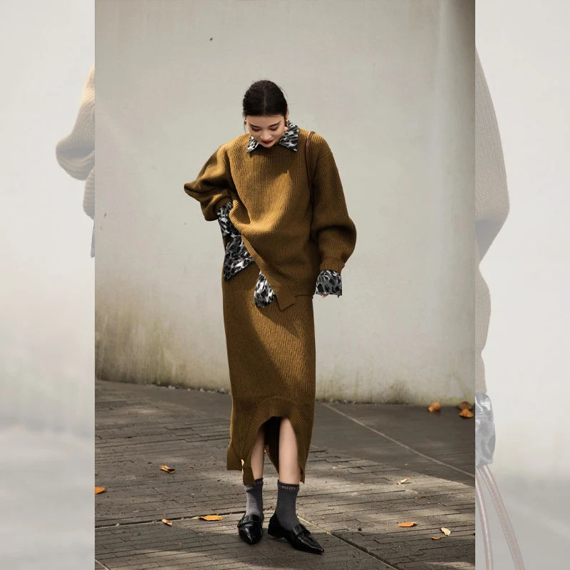 欧货宽松气质高级感套装2025秋季新款轻熟风复古毛衣半身裙两件套