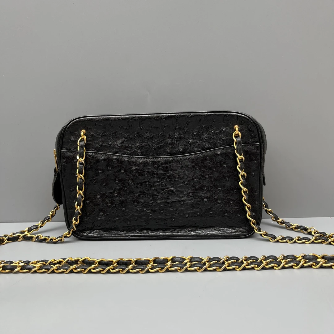 90新 Chanel/香奈儿 黑金中古相机包 镭射1开 尺寸24*16 SV13228