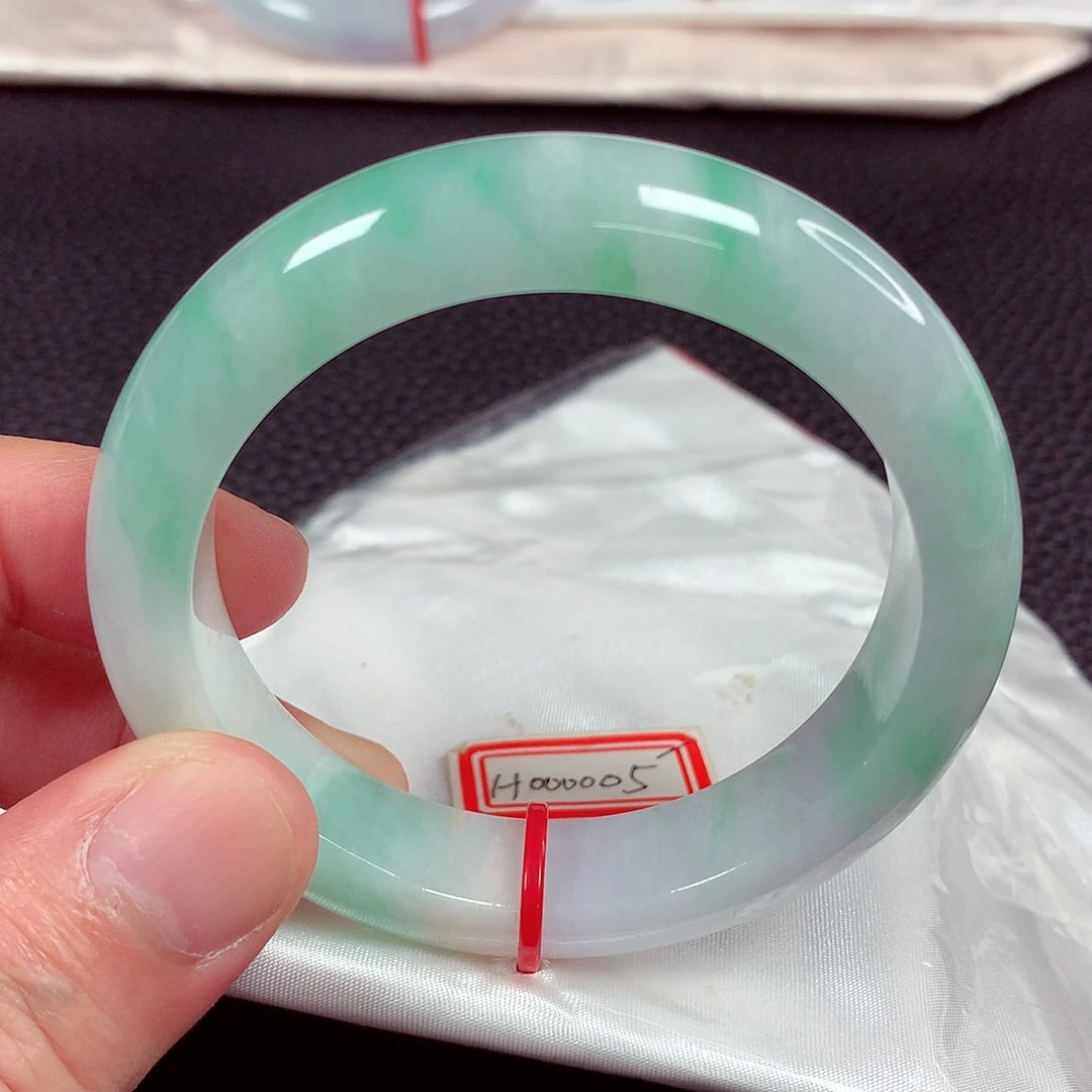 翡翠未镶嵌手镯天然翡翠手镯