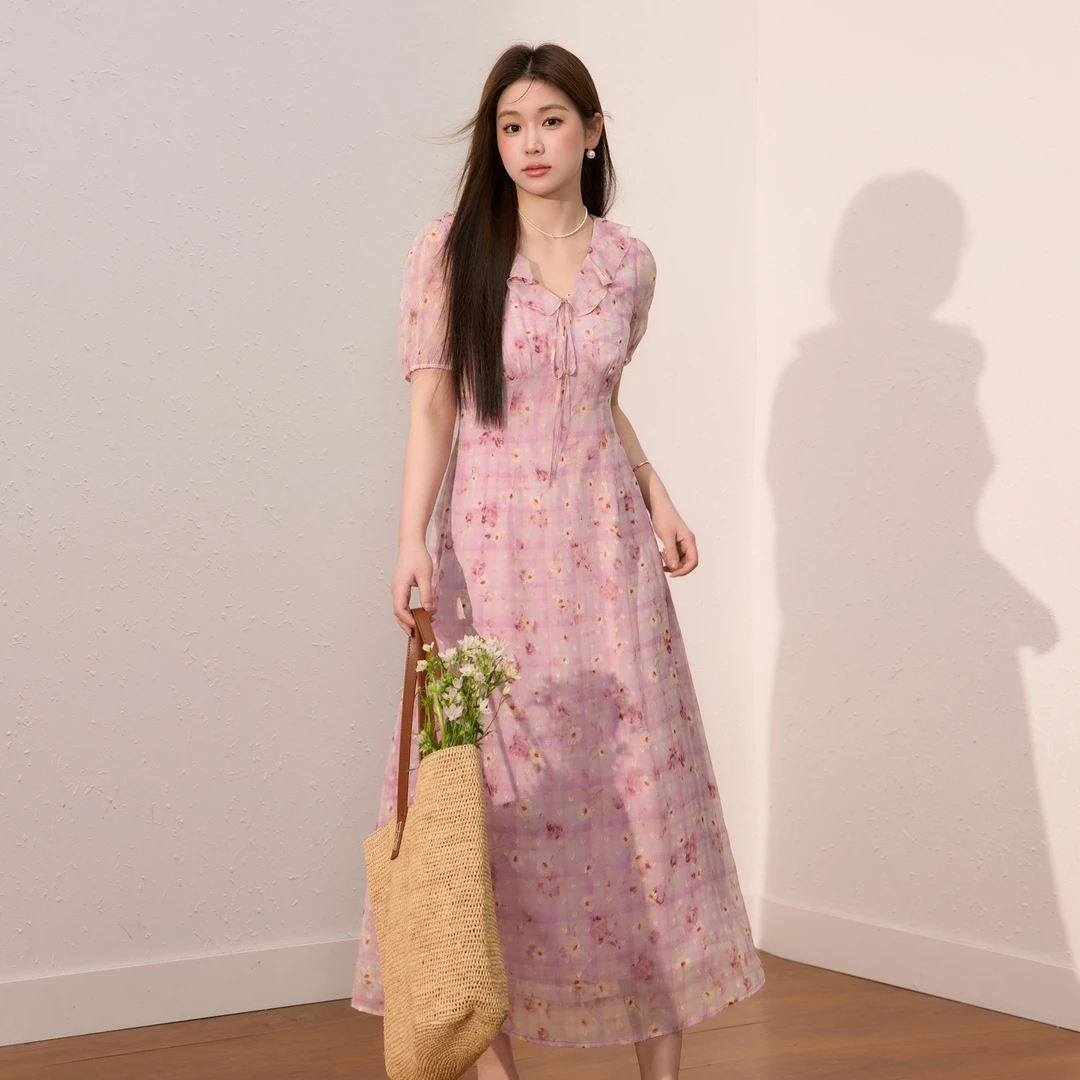 蓝语大码女装优雅荷叶边显瘦碎花连衣裙2025夏季度假风系带a字裙