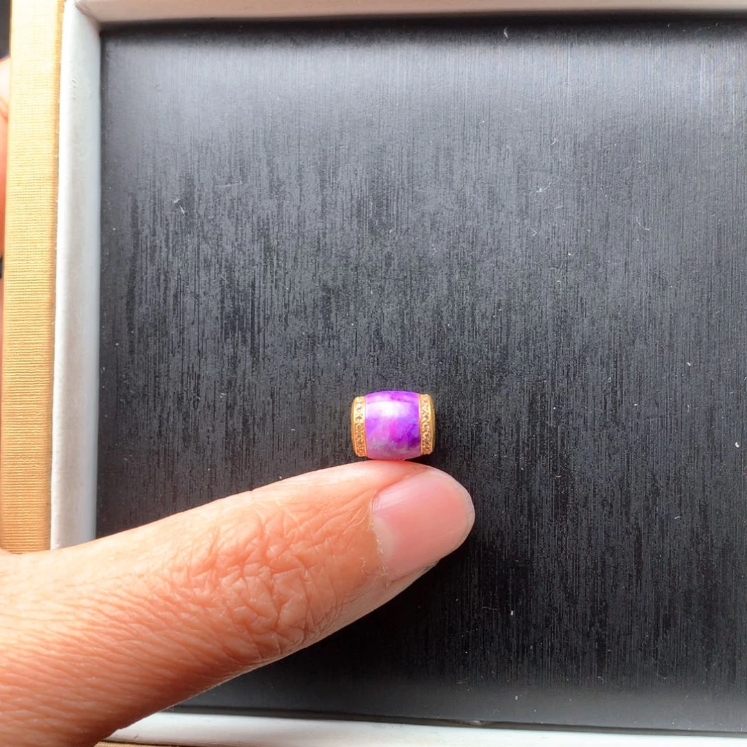 苏纪石（舒俱来）吊坠18K金镶嵌