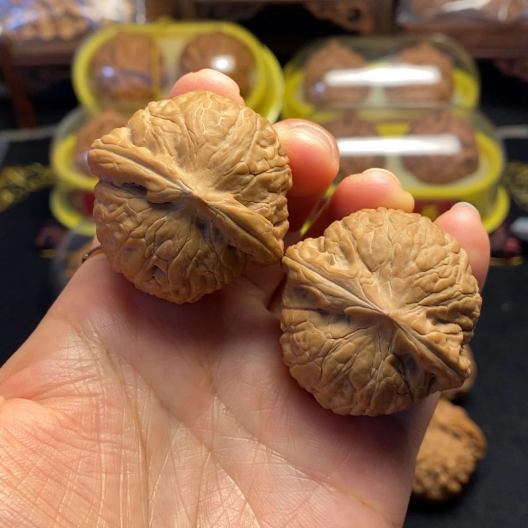 把件桃核乾隆磨盘38