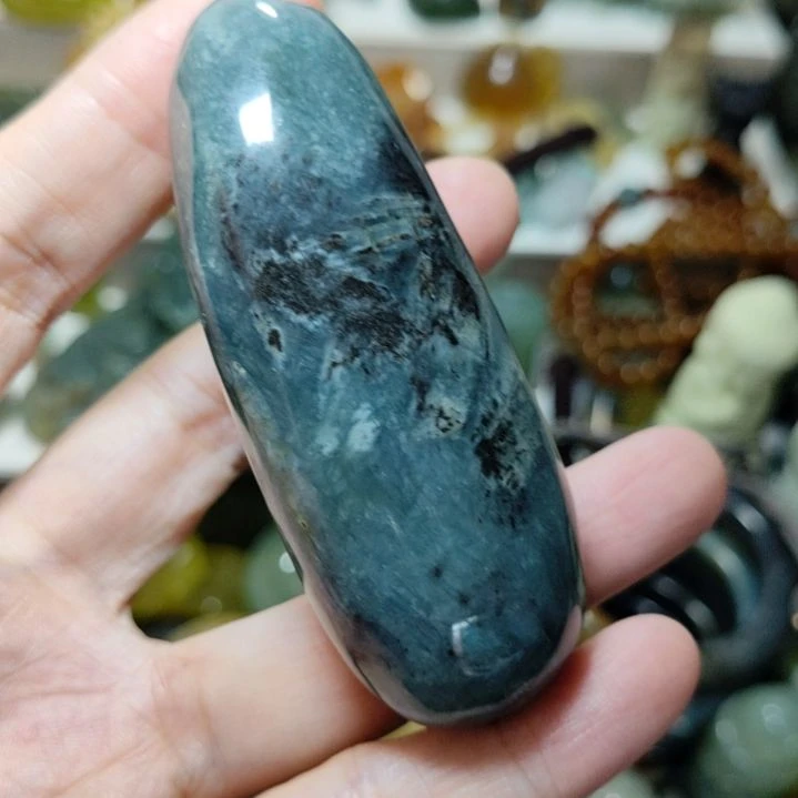 未镶嵌岫玉手把件