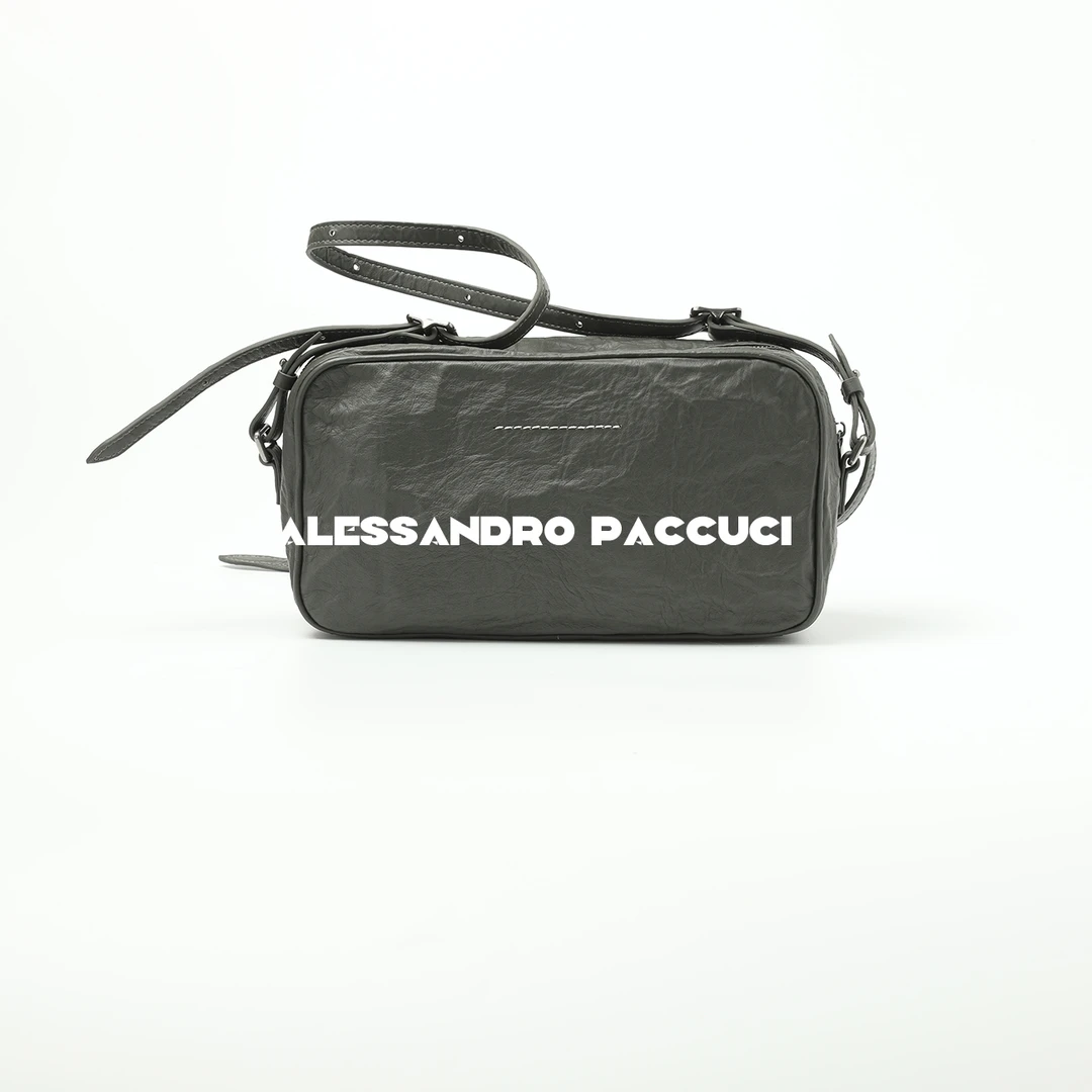 AP洛哥43090BD【拾忆】头层牛皮复古褶皱感灰色时尚百搭单肩包