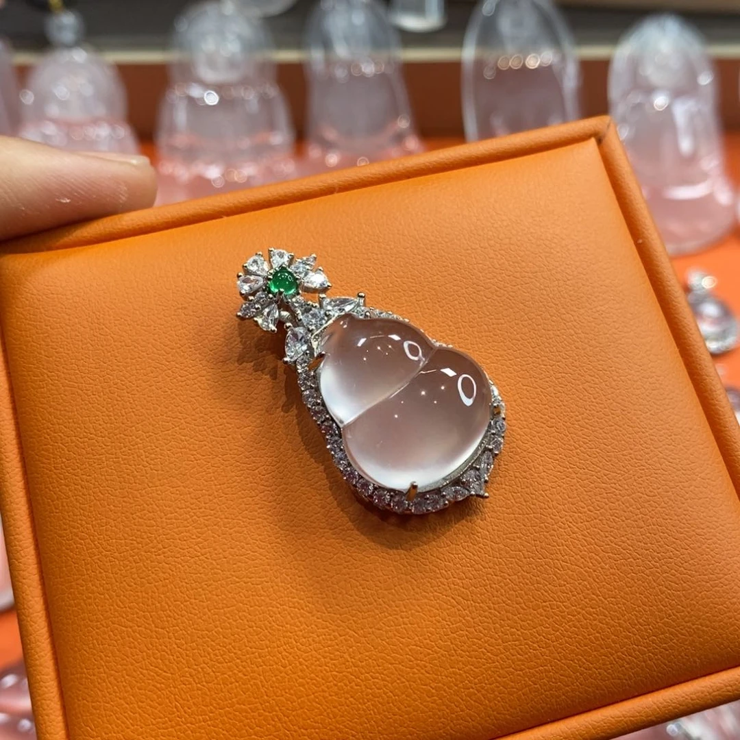 石英质玉吊坠银S925镶嵌