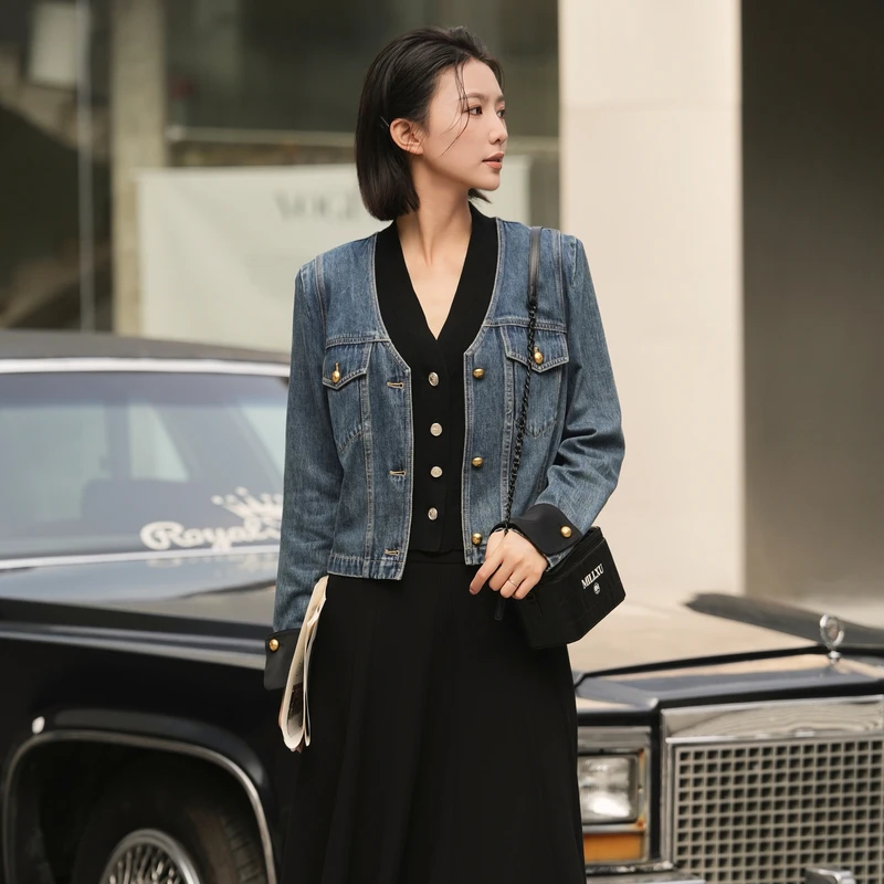 XG雪歌设计感气质秋季新款牛仔小众短款酷飒风女装高级感短外套