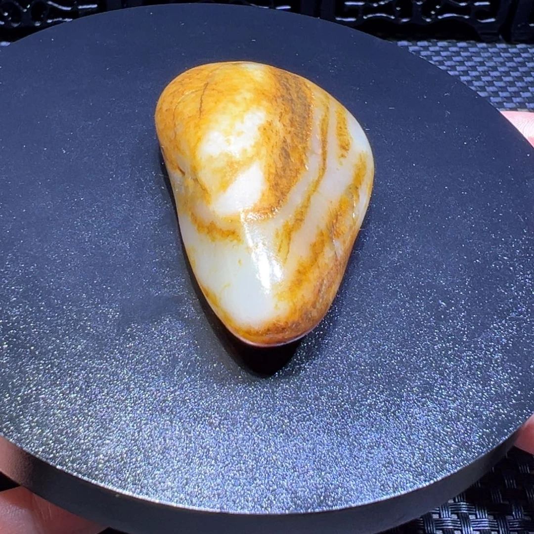 和田玉（子料）未镶嵌颈饰67克-11
