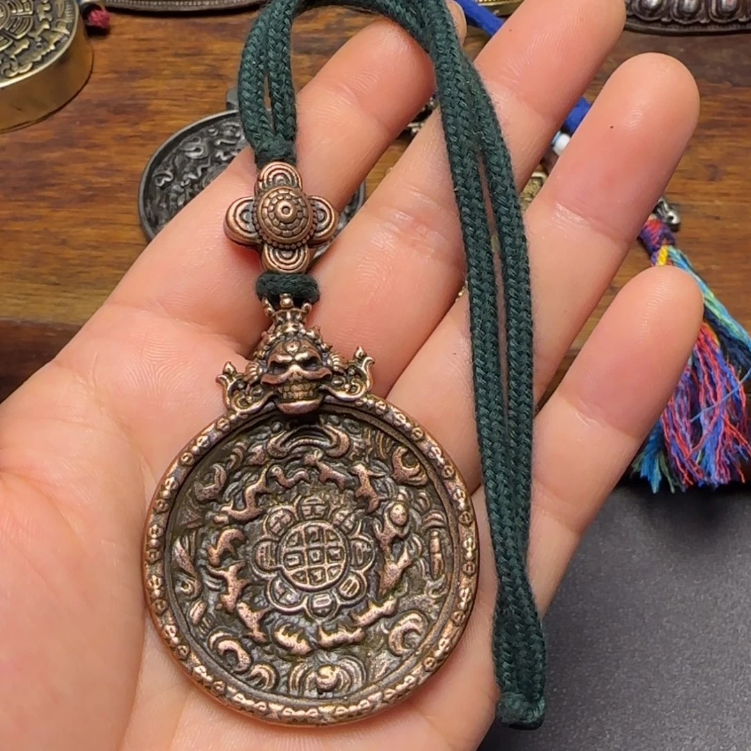 城****泥塑藏传牌子……藏传牌子