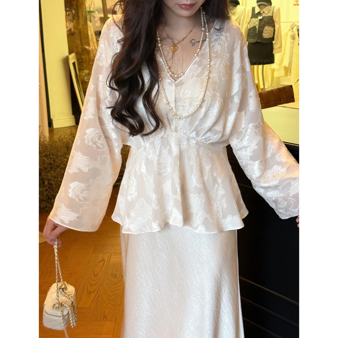 李潇洒【私服系列】微胖大码春季浪漫新中式提花暗纹收腰灯笼袖衬衫