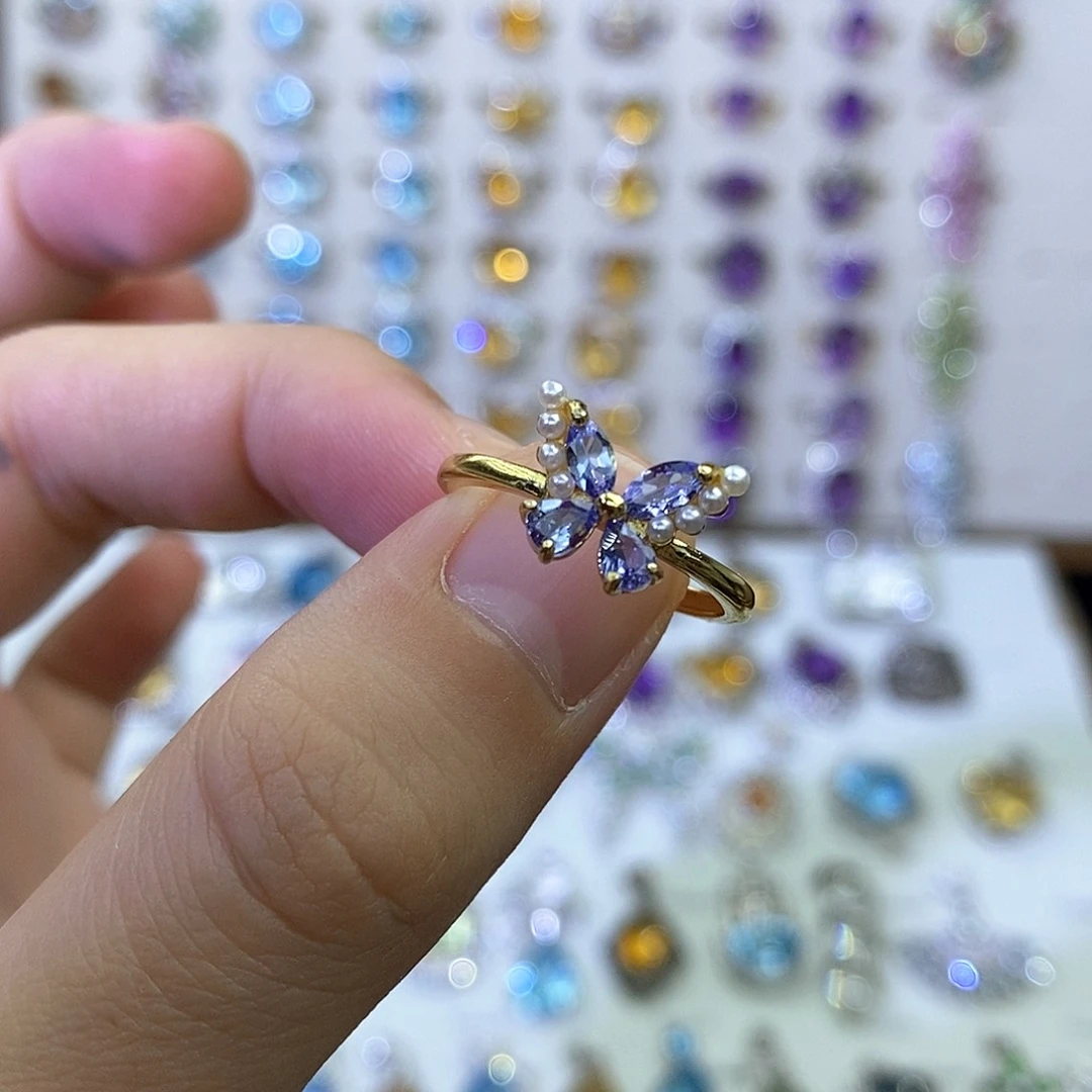 银S925镶嵌戒指坦桑石（不含证书）