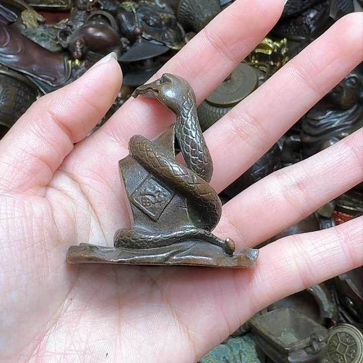 铜器文玩摆件收藏