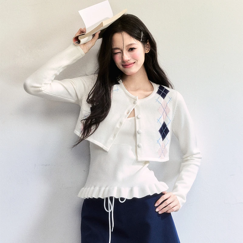 Fragile Heart易碎商店·几何雪迹 韩系简约修身菱格开衫吊带套装