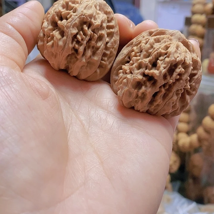 【闪购商品】文玩核桃把件40.5四座楼