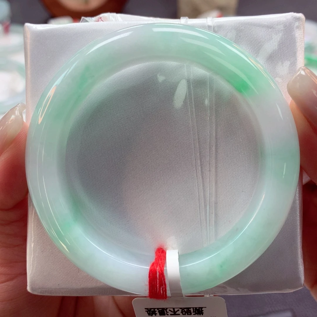 翡翠手镯未镶嵌52正29号88