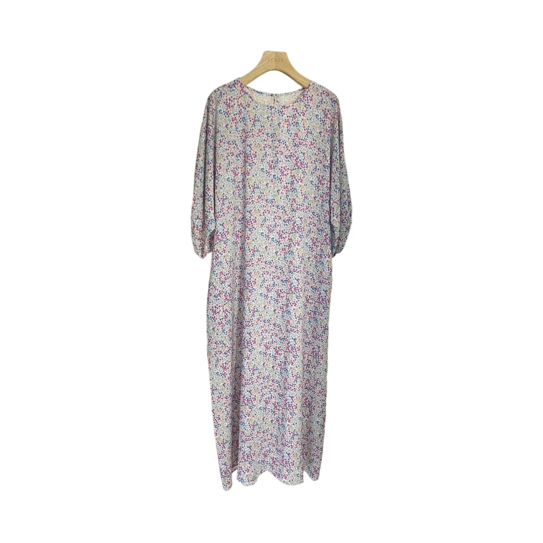 SENSE  25年   玫瑰纤维彩色圆领后开叉连衣裙