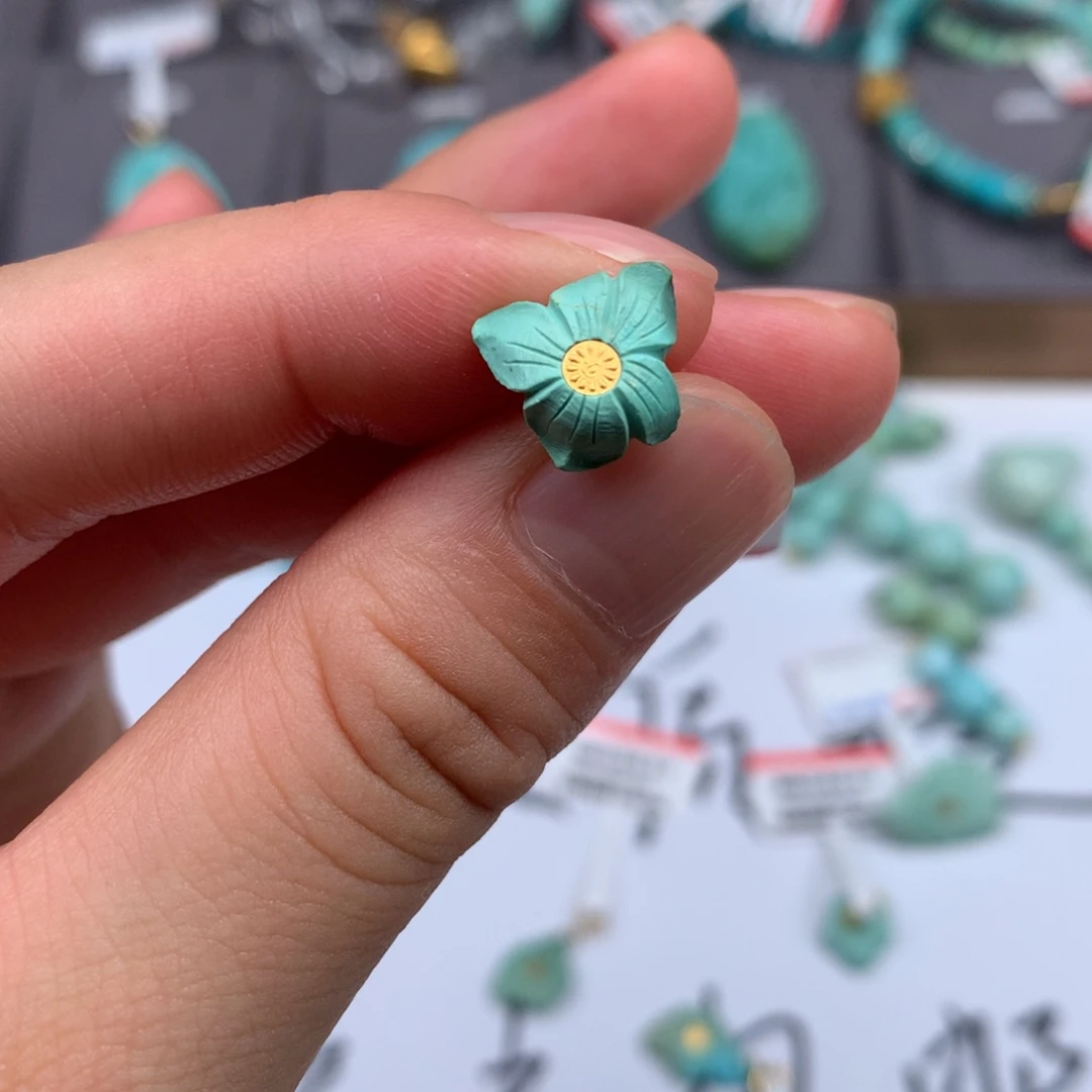 未镶嵌绿松石绿松石