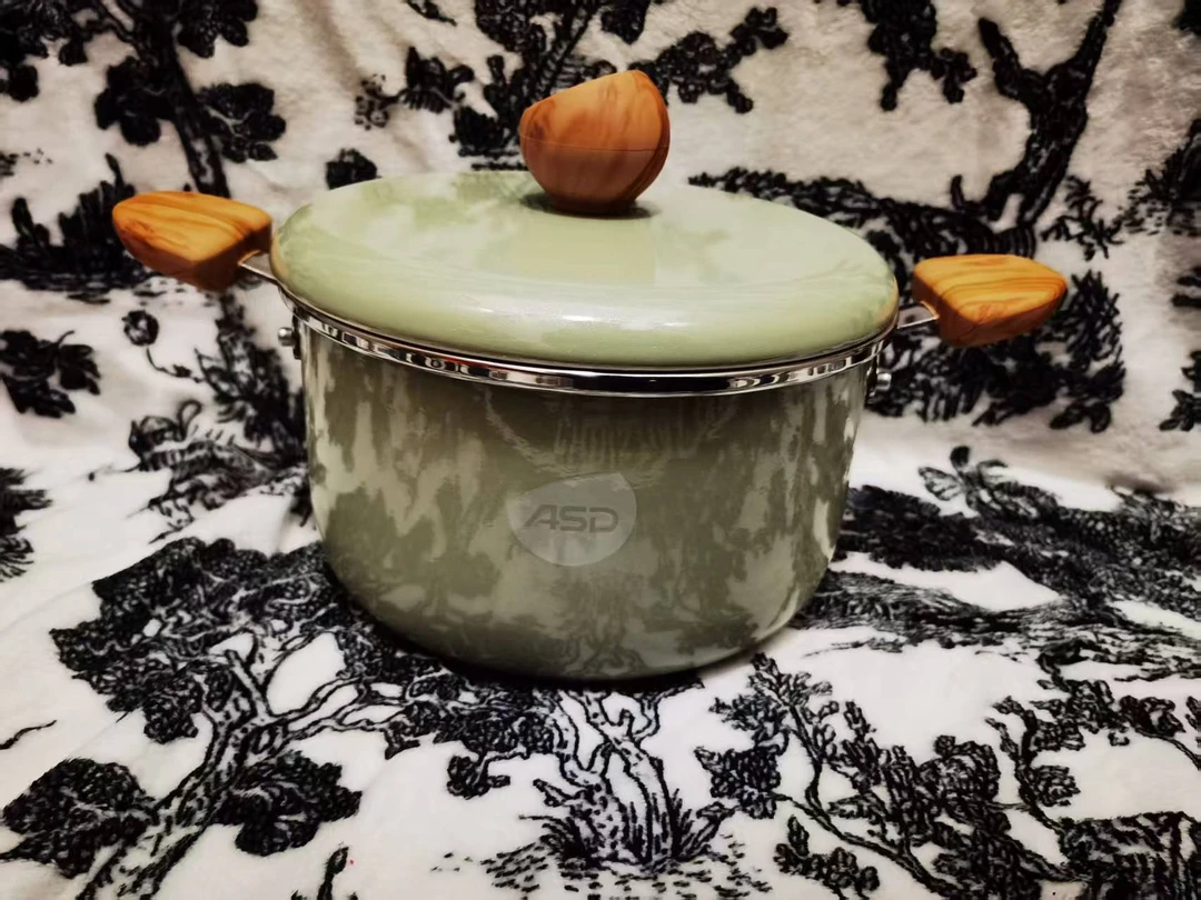 【高货捡漏】22cm轻珐琅晶彩汤锅 不粘锅 不挑灶具