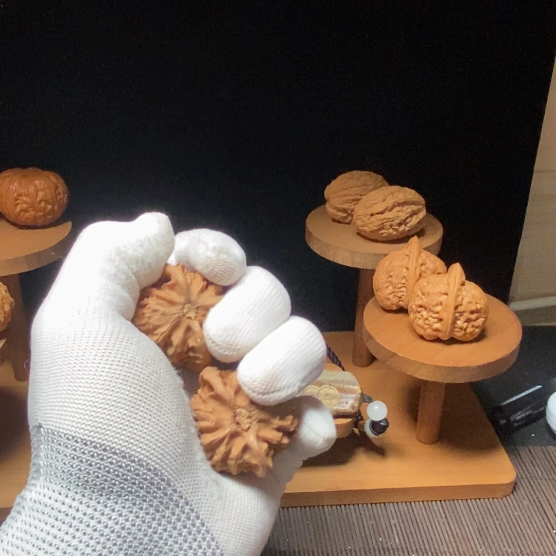 核桃等经济林果地和