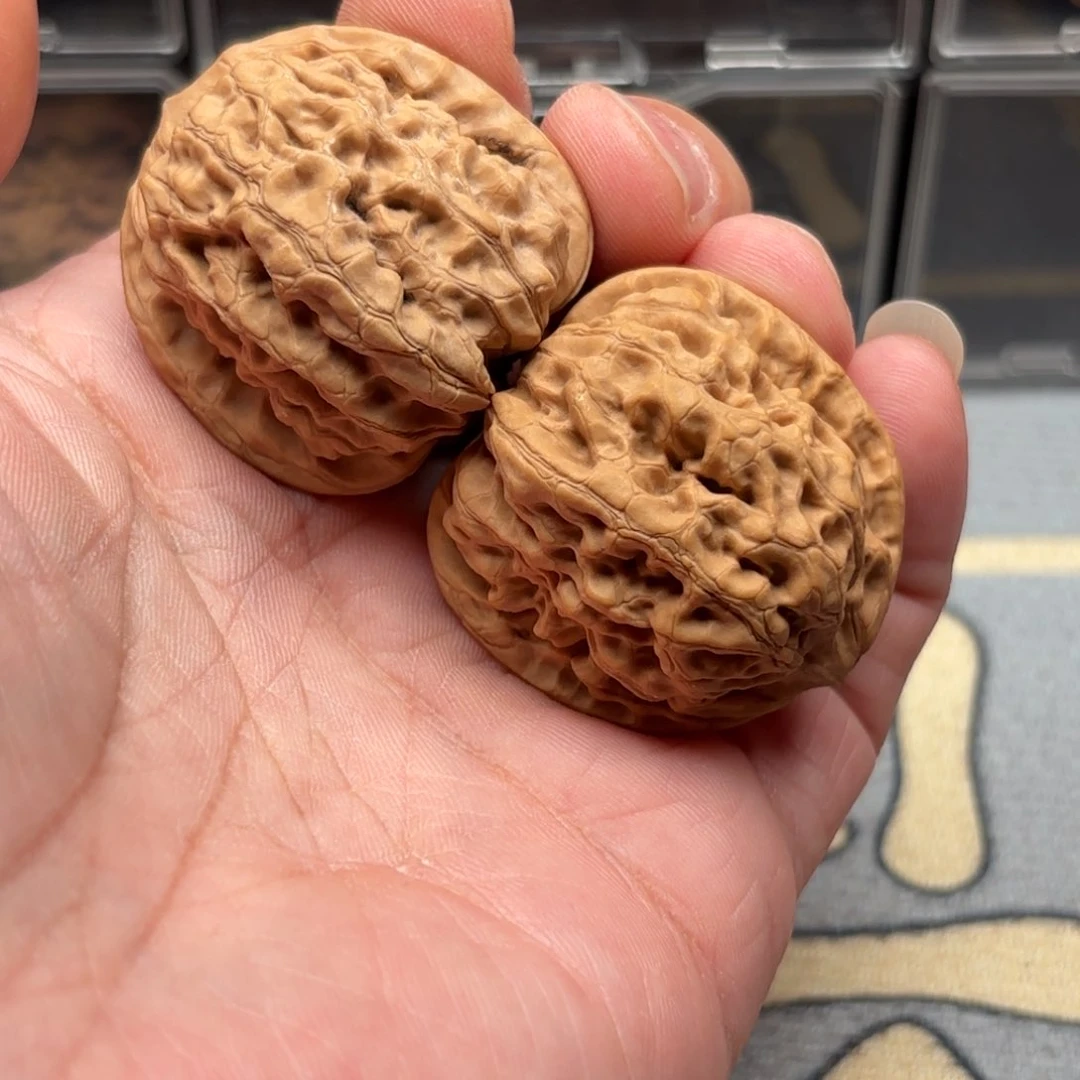 文玩核桃把件矫****儿霸王