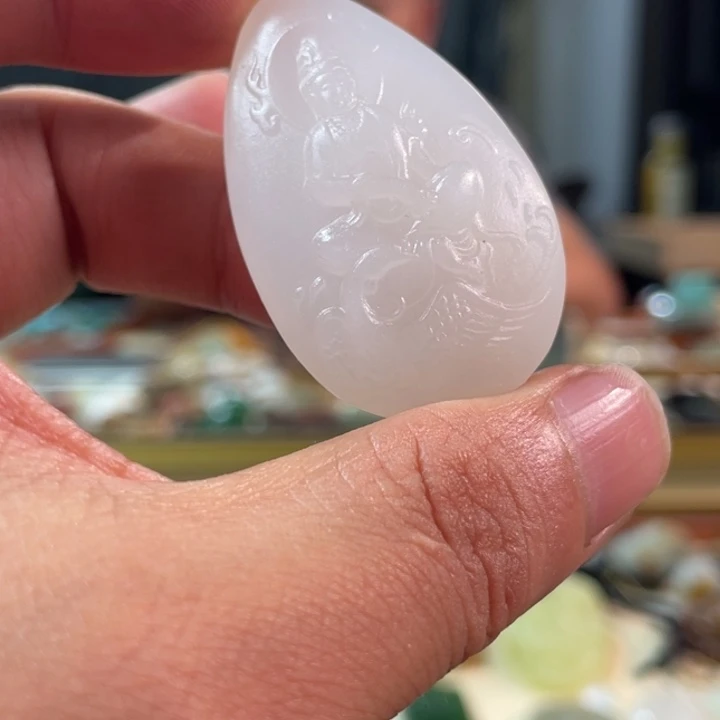 颈饰未镶嵌和田玉