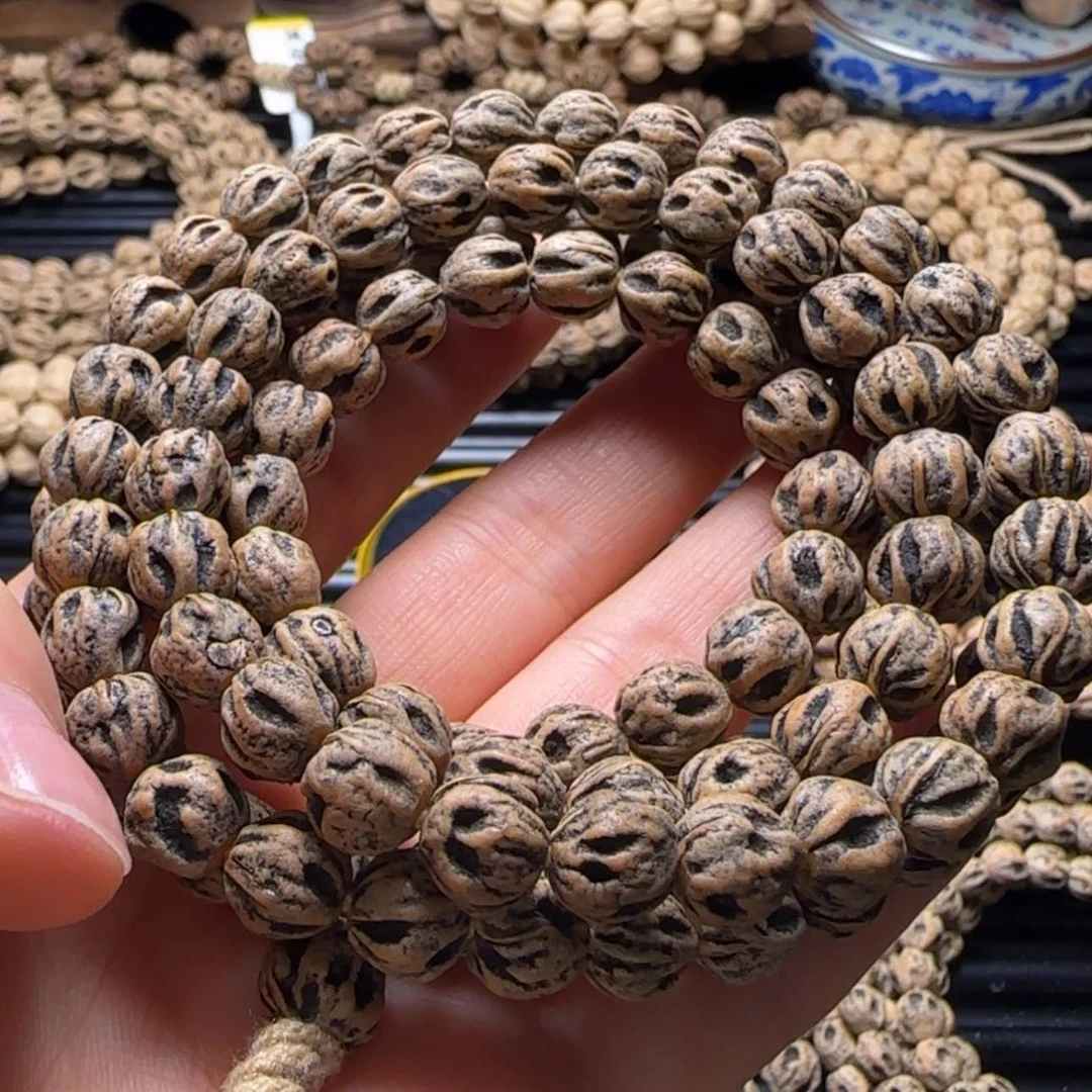 【闪购商品】吊坠柏香籽/百香籽W***丶