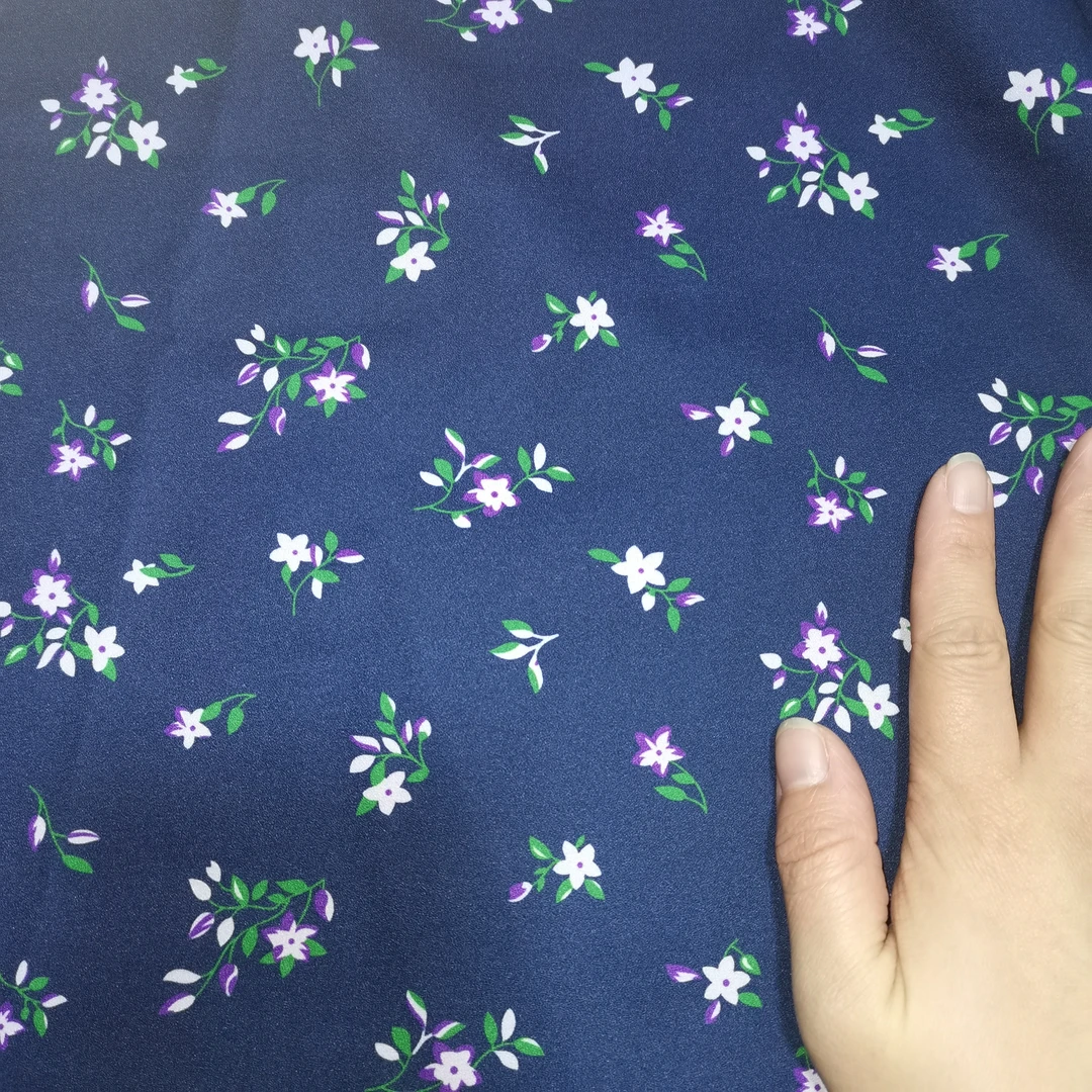 弹力乱麻布料 HTLLM0201 藏青底小紫花  可做夏季连衣裙 寸衣面料