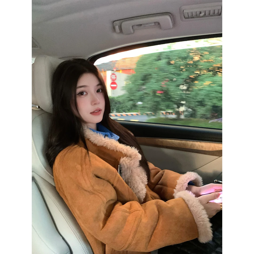 叁月芹菜 清仓no退no换！  全羊毛皮毛一体外套女秋冬廓形加厚外套