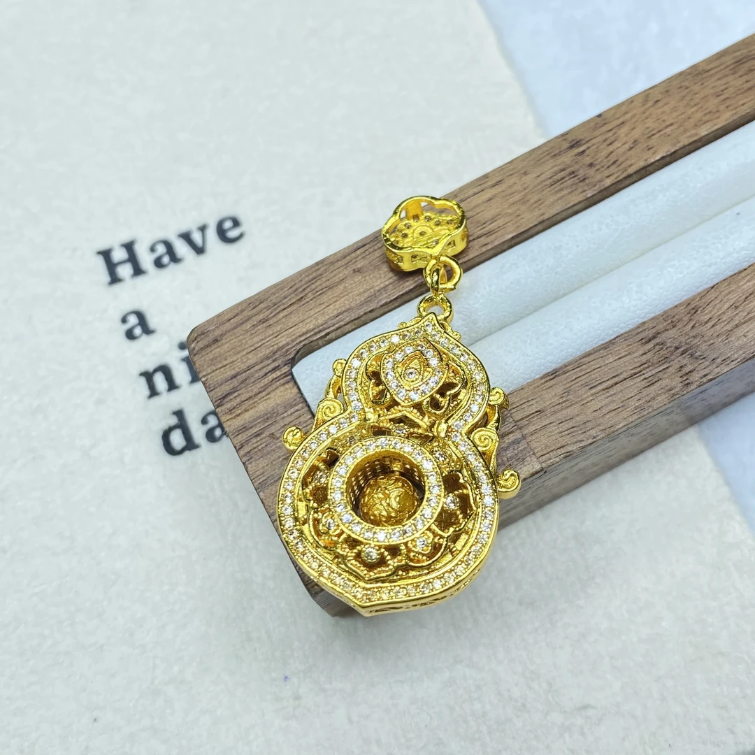 吊坠 R黄色镂空葫芦吊坠多样性发货46679