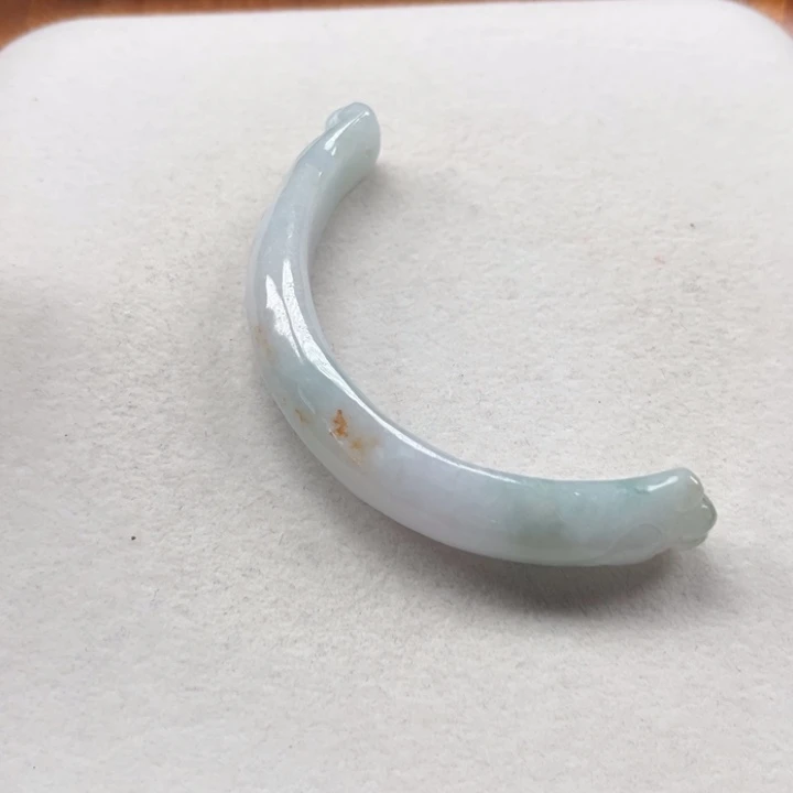 翡翠未镶嵌手镯猫爪手牌