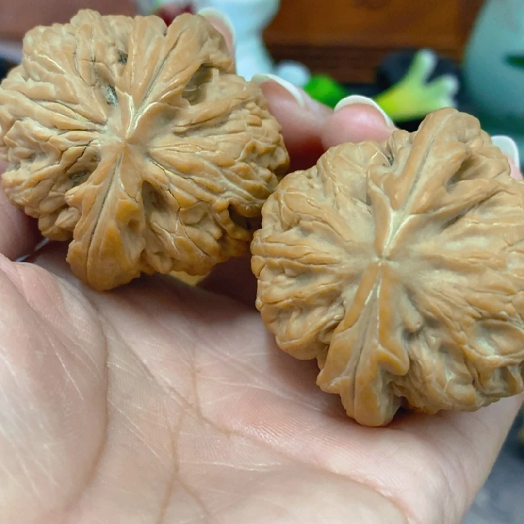 【闪购商品】吊坠文玩核桃刚*红锦鲤