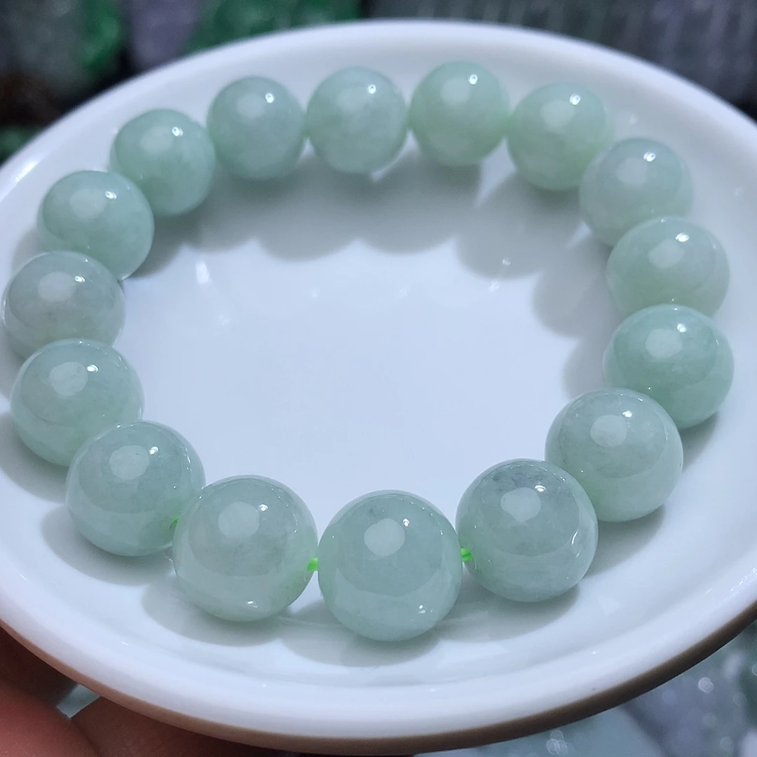 翡翠未镶嵌颈饰39