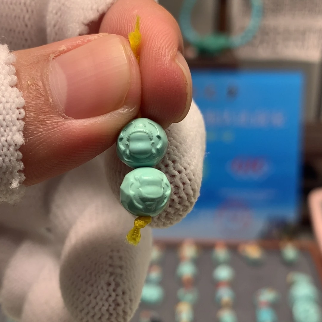 绿松石未镶嵌挂件