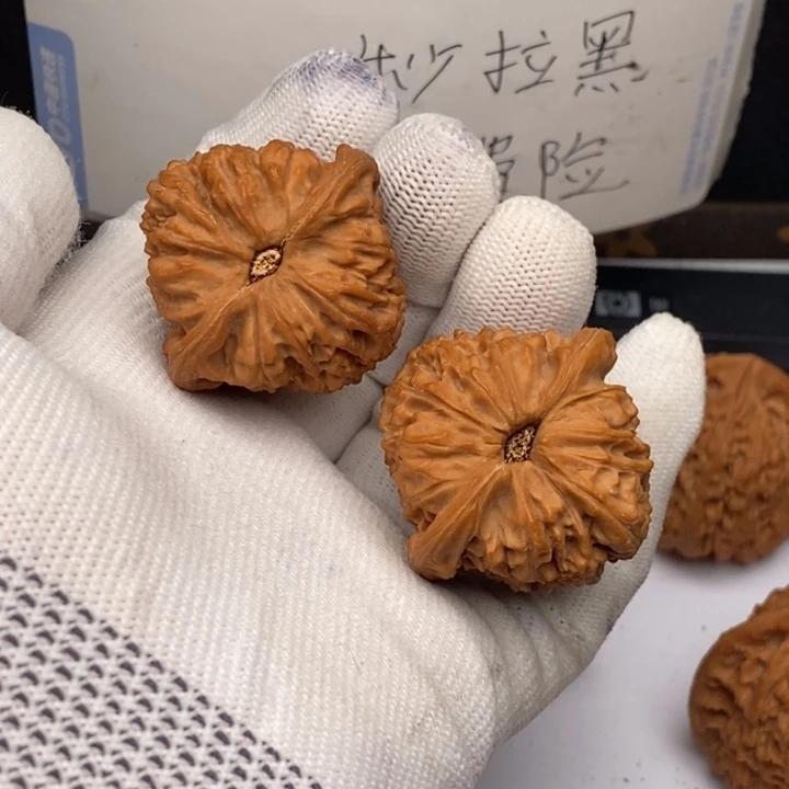 把件文玩核桃高炮南疆石39