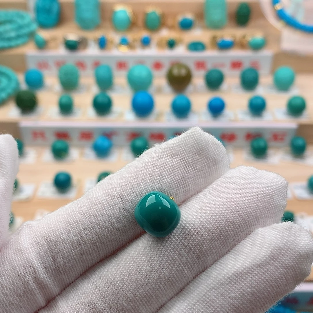 绿松石未镶嵌珠宝奇石10.5-9.5